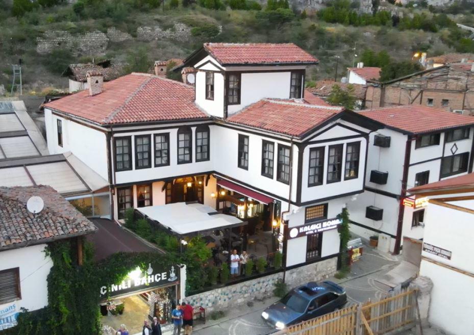 Kaleiçi Konak