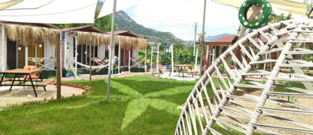 Zeyos Lodge