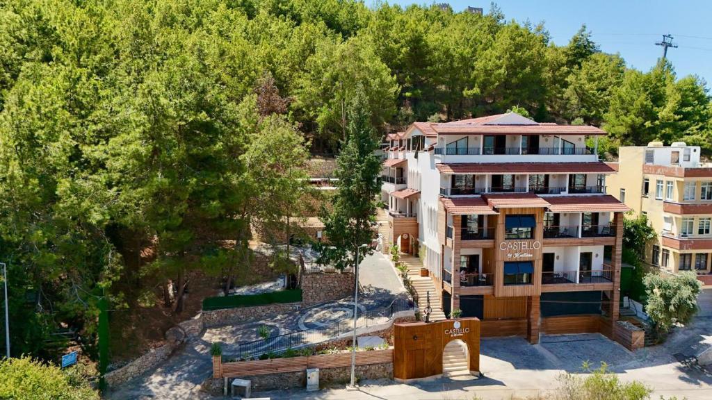 Castello By Mediterra Hotel