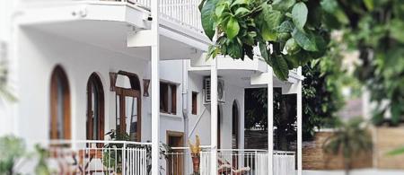 Nephos Beach Hotel