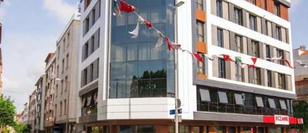 Luxury Life Suites