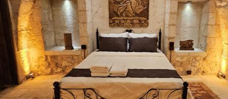 Cleopatra Antique Hotel