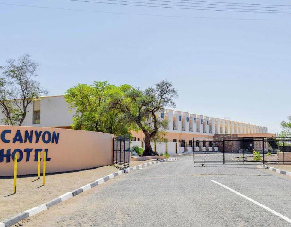 Canyon Hotel