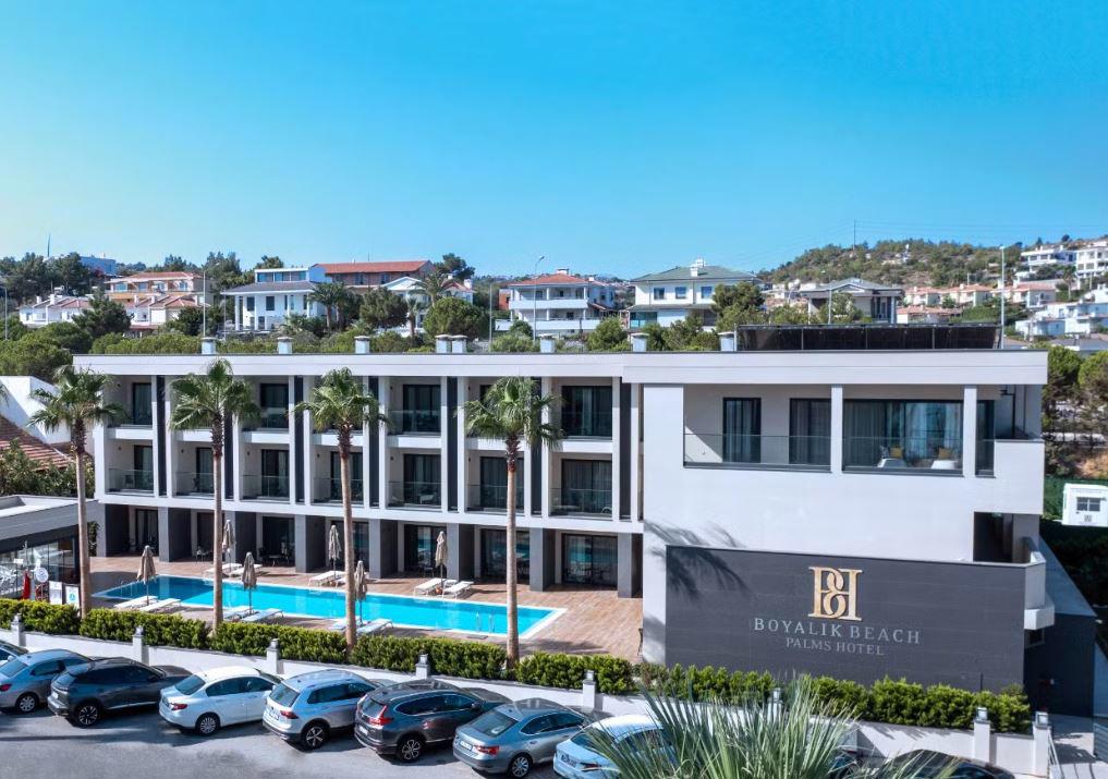 Boyalik Beach Palms Hotel