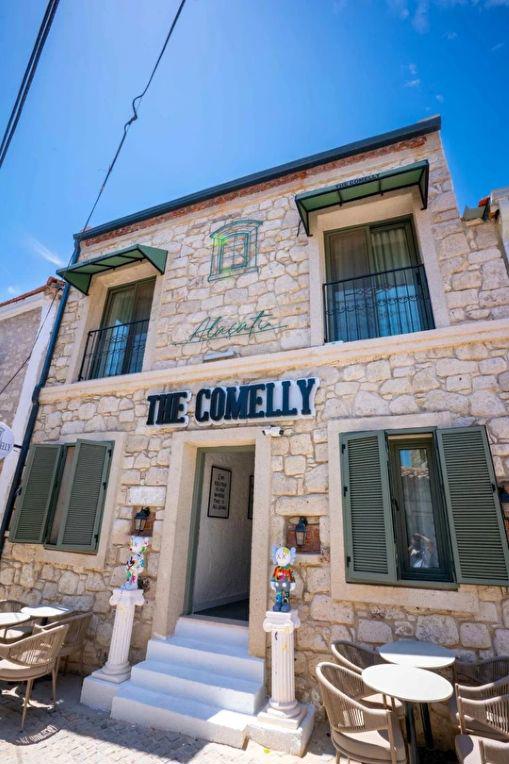 The Comelly Alaçatı